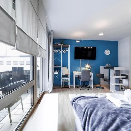 Dehome - Laguna - By Station コブレンツ