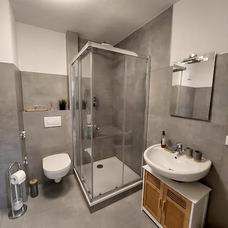 Dehome - Laguna - By Station アパート *