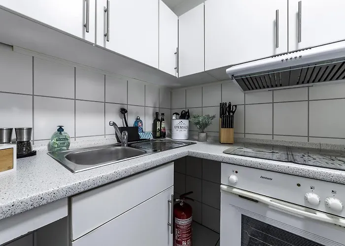 Dehome - Laguna - By Station Koblenz (Rhineland-Palatinate)