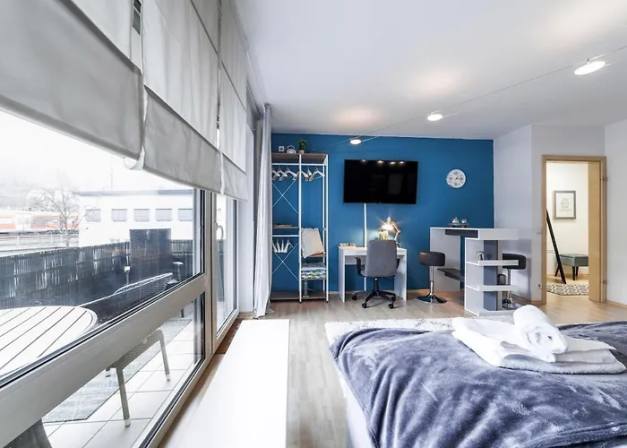 Dehome - Laguna - By Station Koblenz (Rhineland-Palatinate)