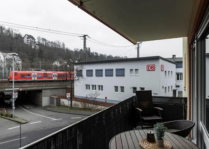 Dehome - Laguna - By Station Apartment